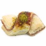 شیرینی پاپیون نسکافه پیچ