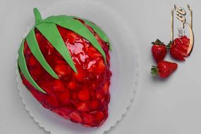 TC05 کیک تولد ژله ای توت فرنگی - تصویر 1