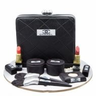 کیک تولد دخترانه کیف آرایشی شنل کیک تولد دخترانه کیف آرایشی شنل - تصویر 1