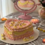 کیک جشن جوجه های کوچولو